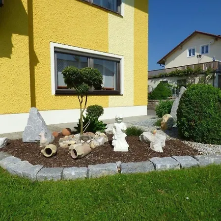 Komfortable Ferienwohnung Mit Garten Und Grill Apartment *