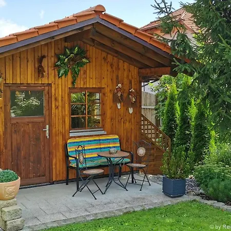 Komfortable Ferienwohnung Mit Garten Und Grill Apartment Gleissenberg
