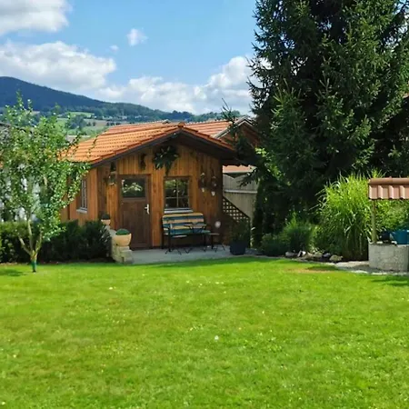 Апартаменты Komfortable Mit Garten Und Grill Gleissenberg