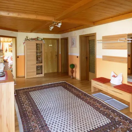 Komfortable Ferienwohnung Mit Garten Und Grill Apartment Gleissenberg
